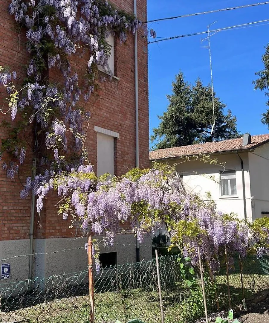 شقة Rossena Home Tranquillo Appartamento, Con Giardino, Vicino Al Centro Ed All'Ospedale Santa Maria Nuova Smn ريجّو إيميليا