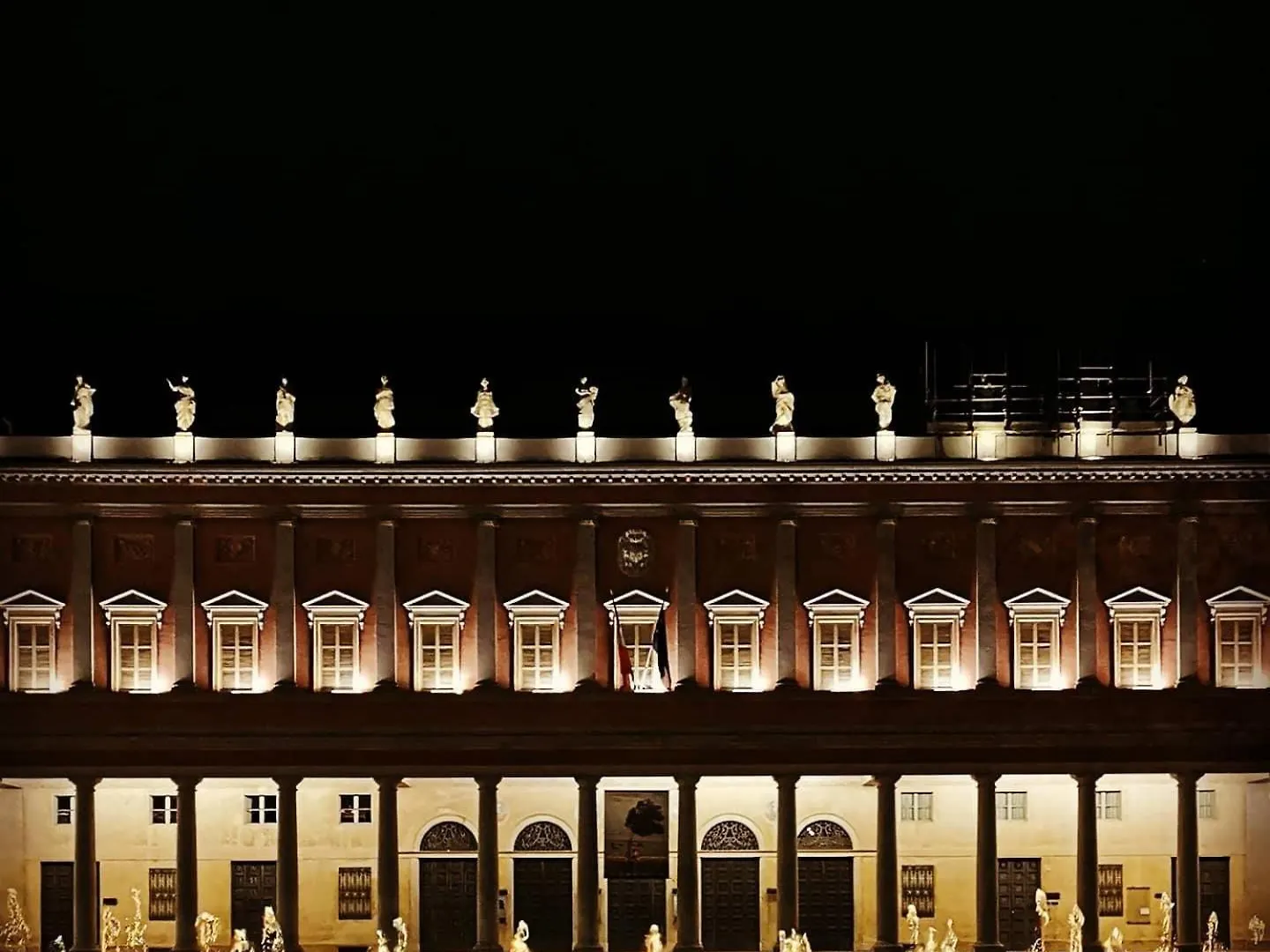 Daire Rossena Home Tranquillo Appartamento, Con Giardino, Vicino Al Centro Ed All'Ospedale Santa Maria Nuova Smn Reggio Emilia